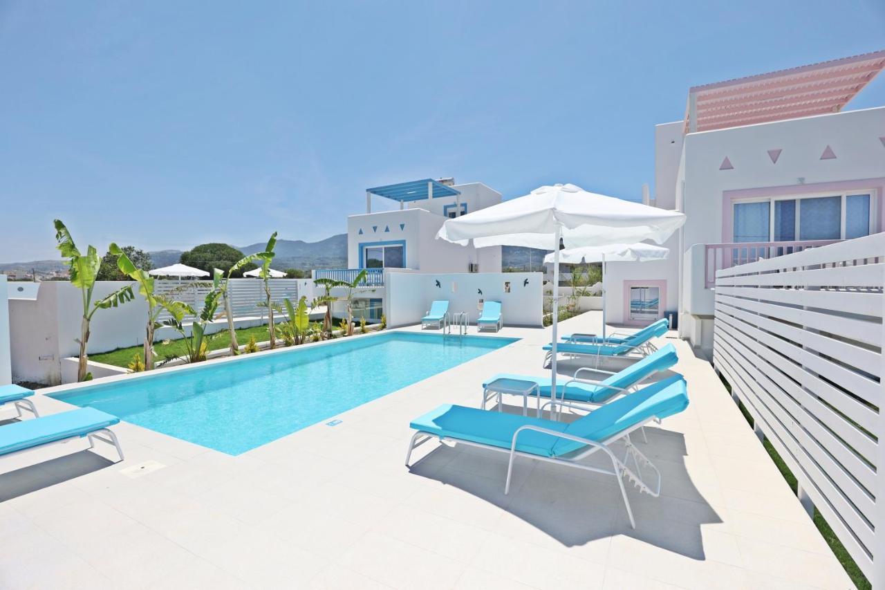 Xenos Villa 6 With A Private Pool Near The Sea Tigkaki  Exterior photo