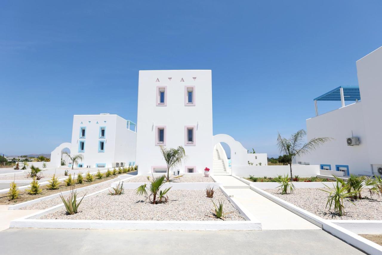 Xenos Villa 6 With A Private Pool Near The Sea Tigkaki  Exterior photo