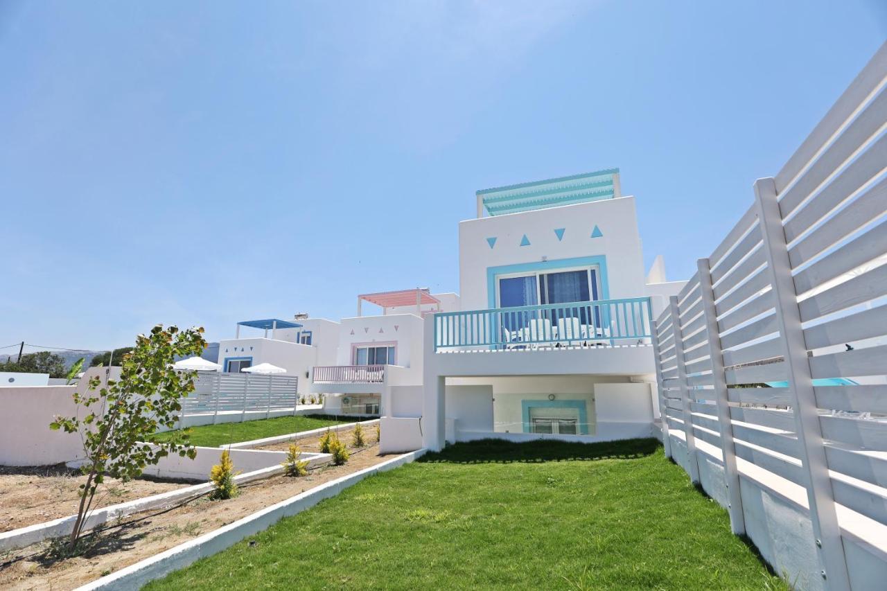 Xenos Villa 6 With A Private Pool Near The Sea Tigkaki  Exterior photo