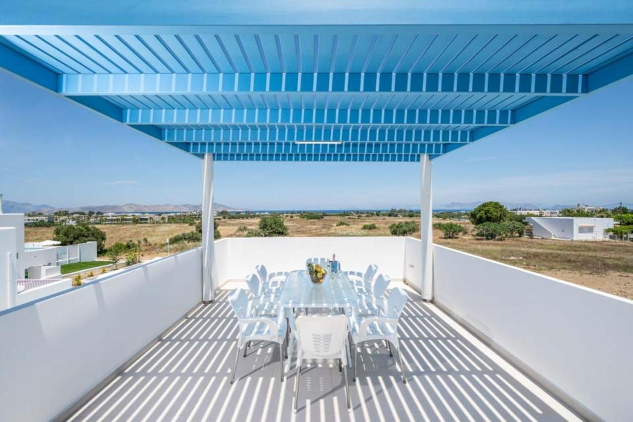 Xenos Villa 6 With A Private Pool Near The Sea Tigkaki  Exterior photo