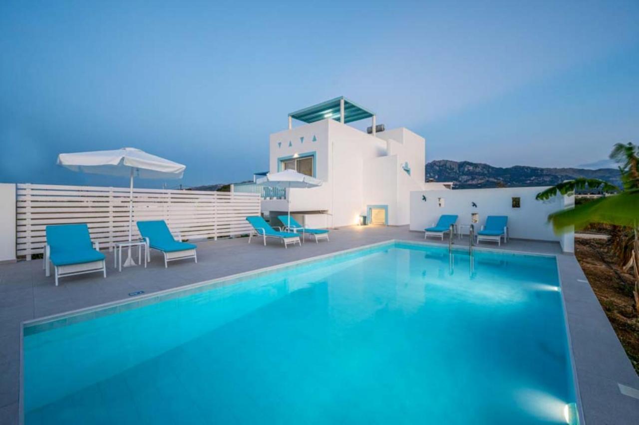 Xenos Villa 6 With A Private Pool Near The Sea Tigkaki  Exterior photo
