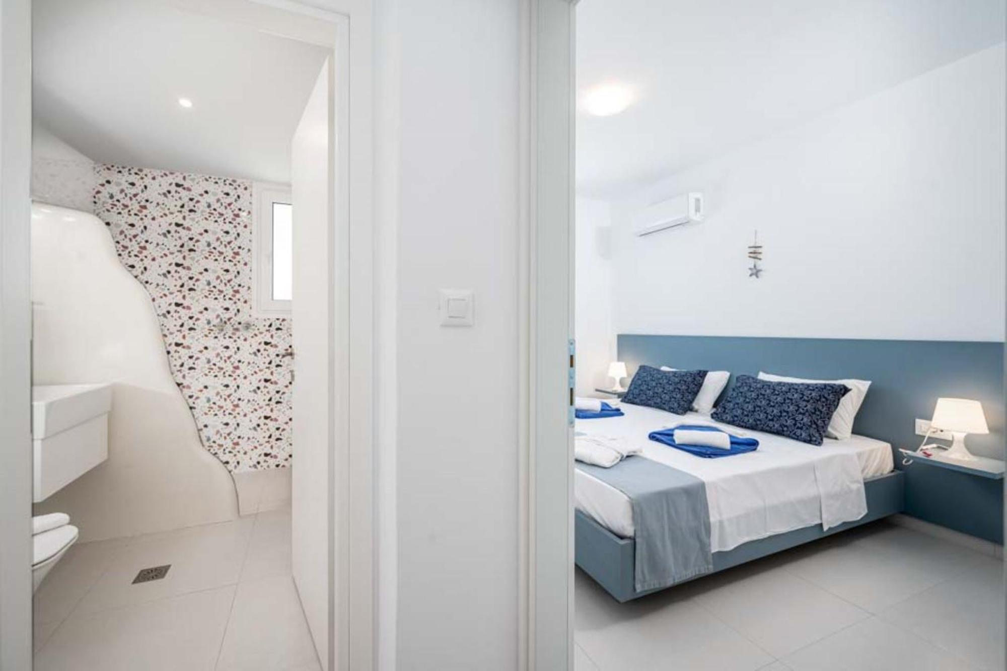 Xenos Villa 6 With A Private Pool Near The Sea Tigkaki  Exterior photo